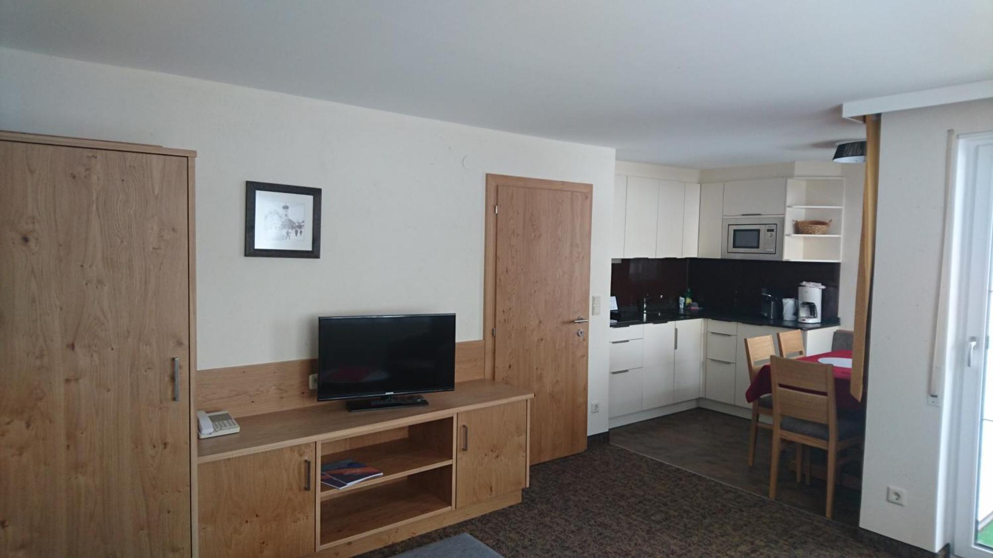 Appartements Tschol Martin Sankt Anton am Arlberg Ruang foto