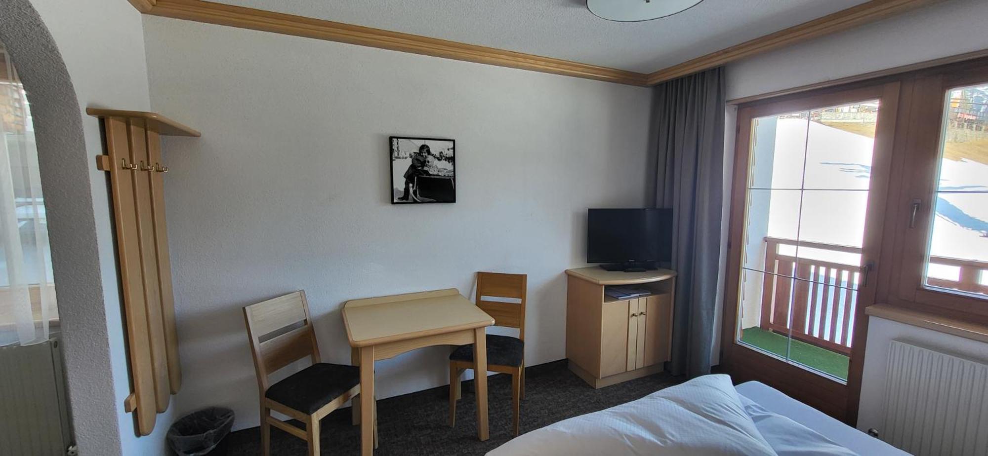 Appartements Tschol Martin Sankt Anton am Arlberg Ruang foto