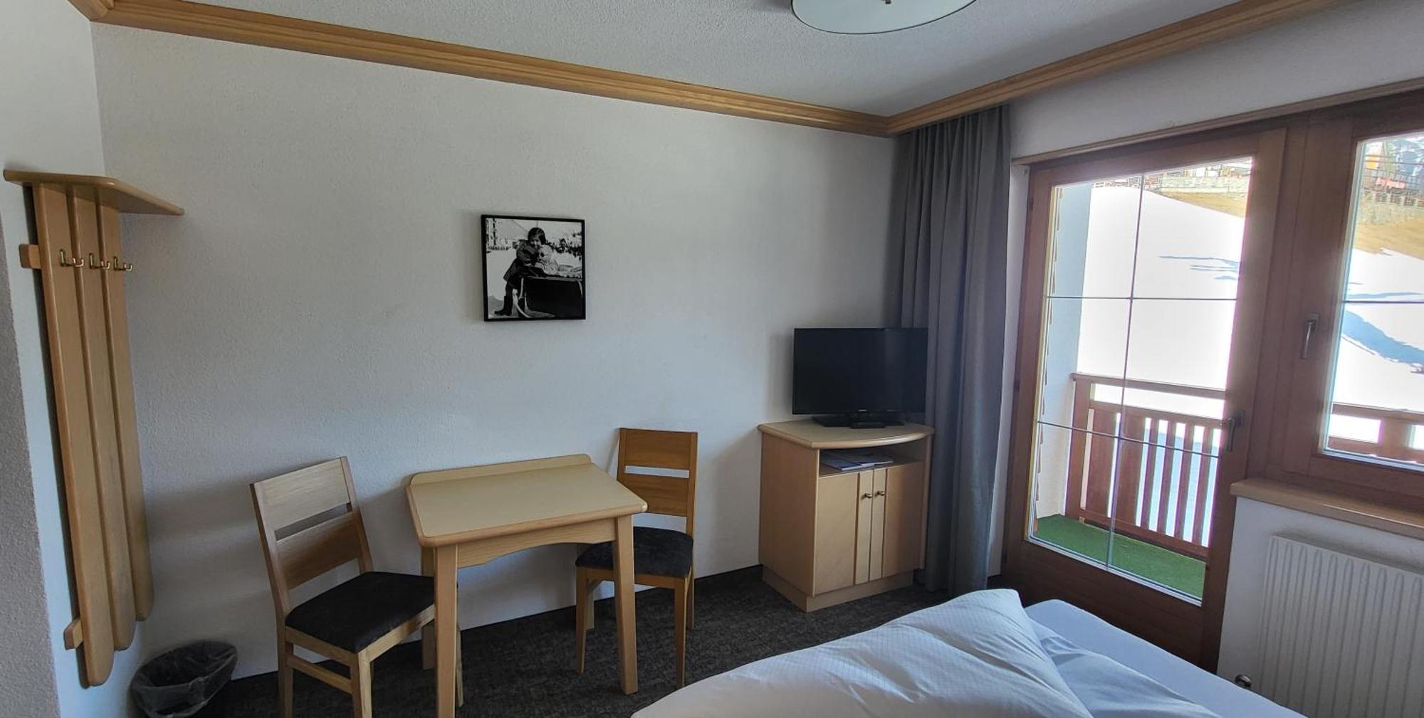 Appartements Tschol Martin Sankt Anton am Arlberg Ruang foto