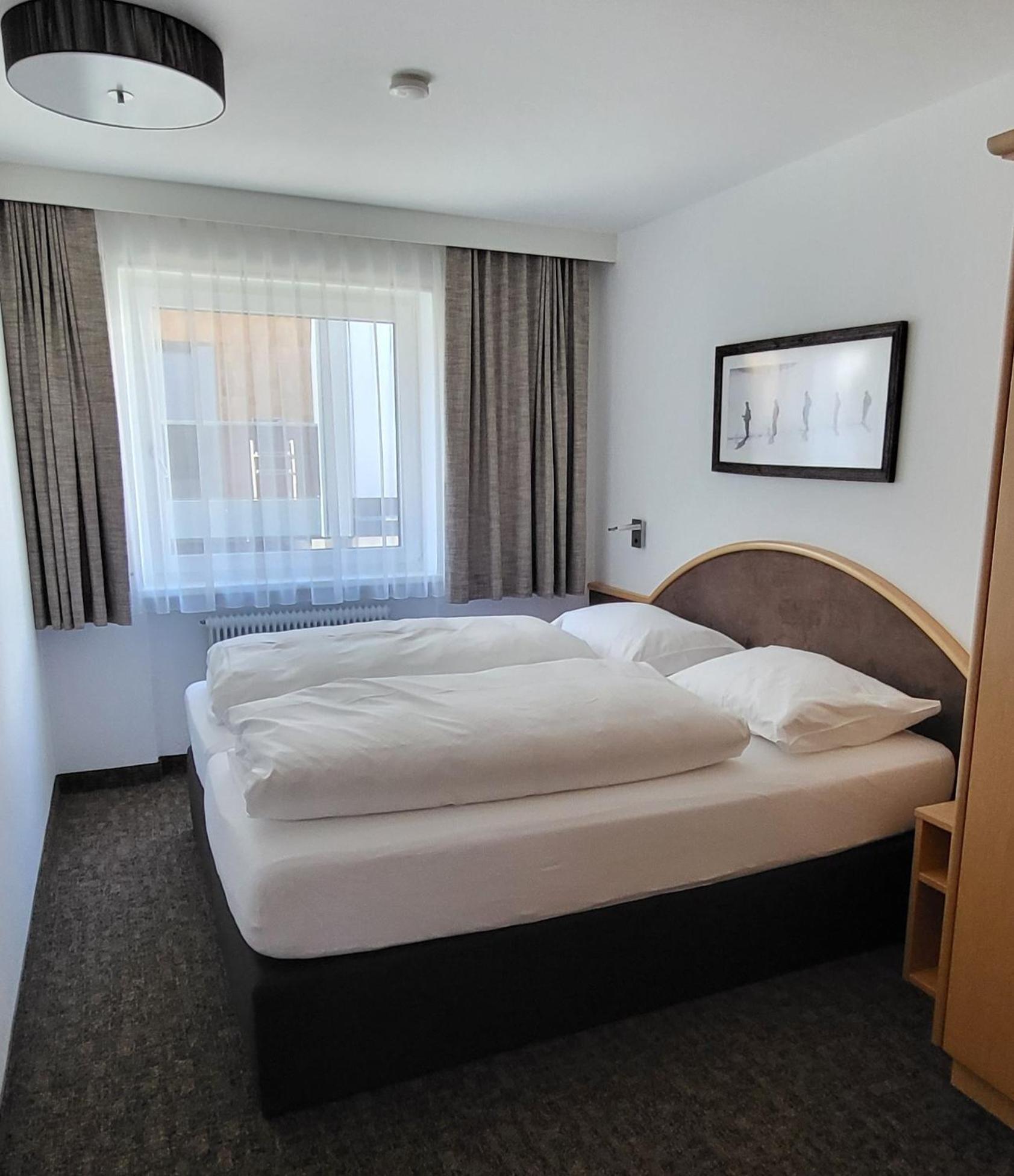 Appartements Tschol Martin Sankt Anton am Arlberg Ruang foto